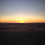 There it goes 🌅 looking for the eclipse.... Anyone see it? #sunset #beach #pnw #oregonexplored #bestoforegon #exploregon #jj_oregon #cascadia #vsco #VSCOcam