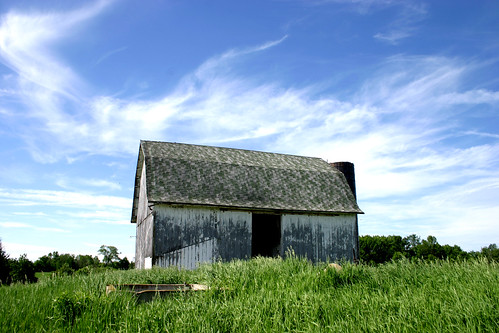 Say goodbye to the Wilsons' barn   IMG_4205