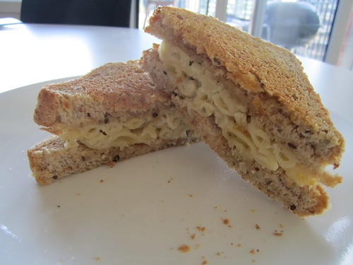 Mac and cheese sandwich