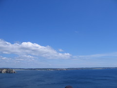 Pointe de Penhir looking back to Pointe de Dinan and Plage de la Palud