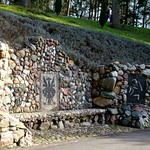 The stone bench. HBM