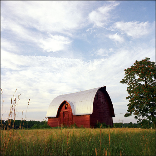 Paw Paw Barn by Jeff Lamb
