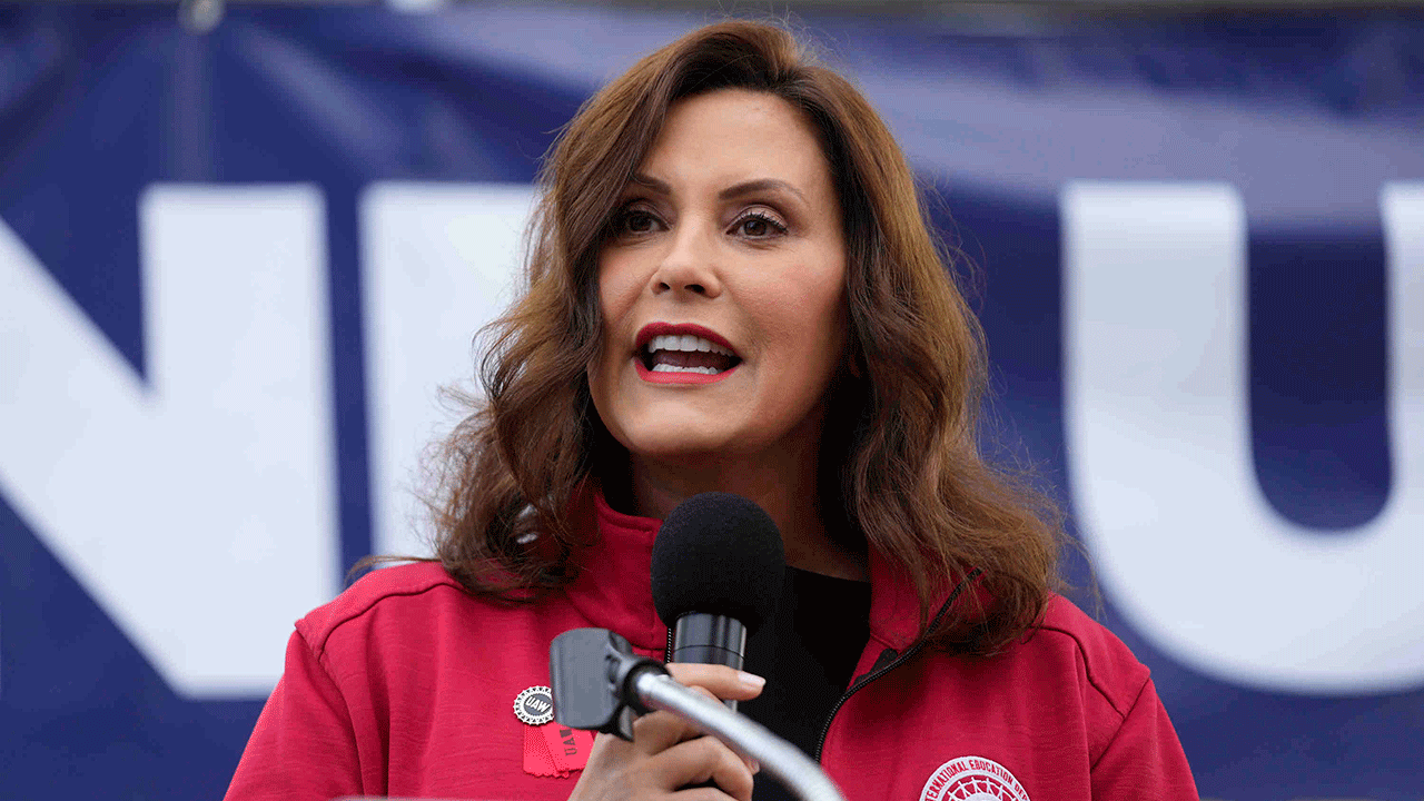 Governor whitmer's shocking oval offic