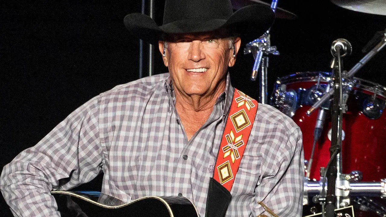 George Strait's Record-Breaking Concert: A Country Music Extravaganza (2026)