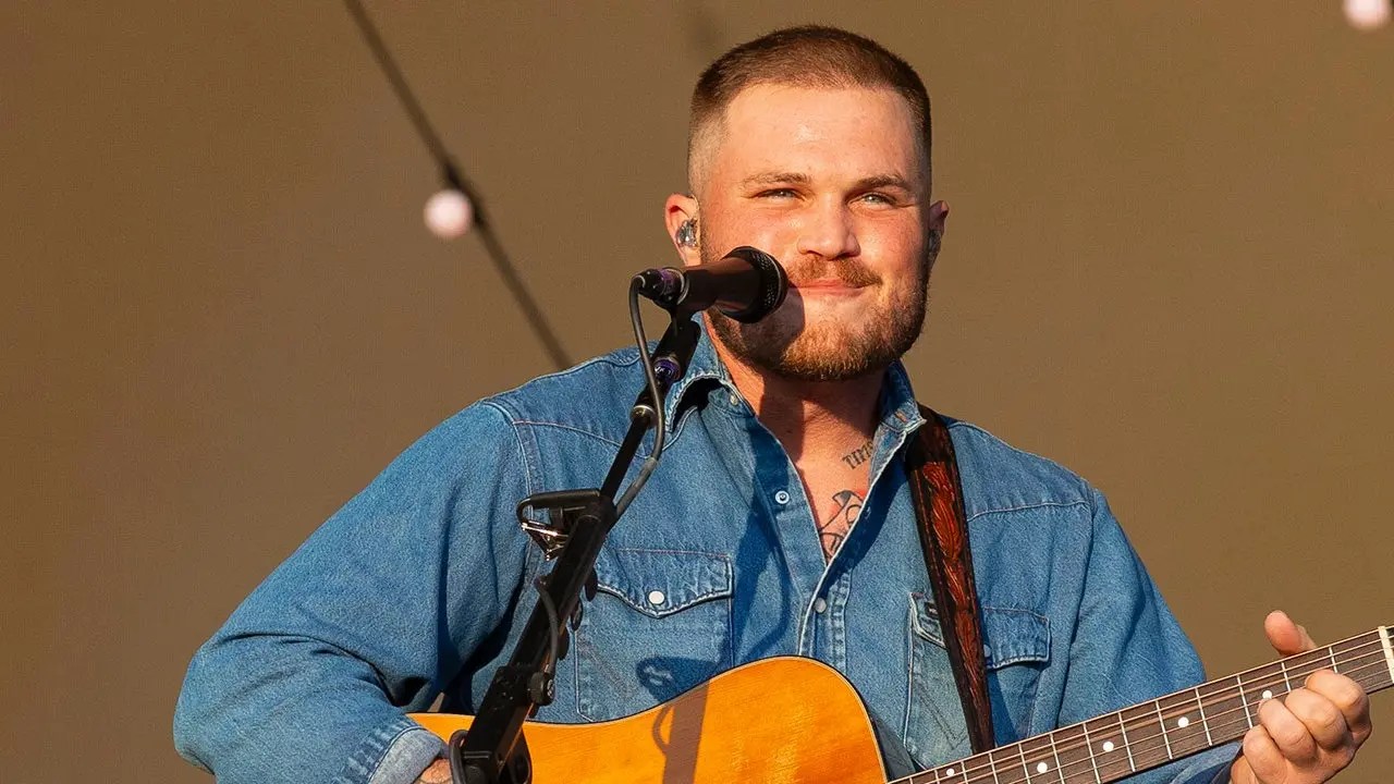 Zach Bryan's Unreleased Acoustic Performance: A Surprise for Fans (2026)