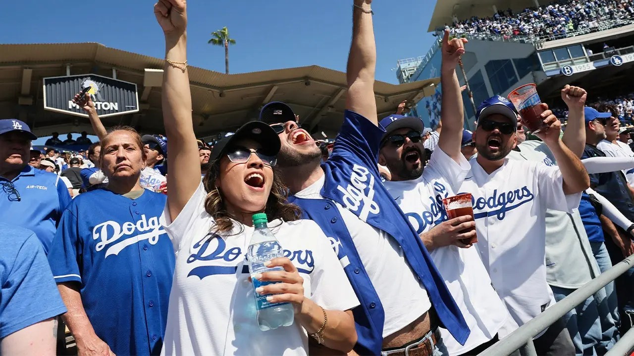 MLB's Official Cocktail: The Rally Cap - A Refreshing Summer Drink (2026)