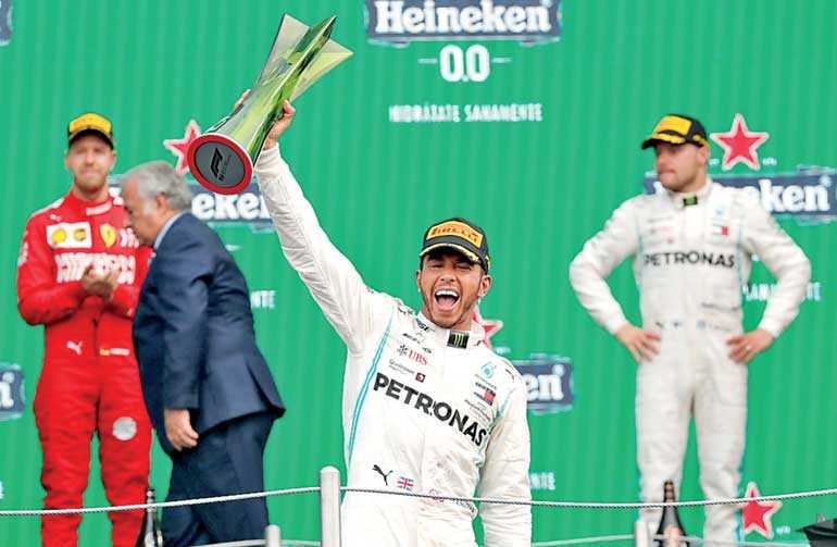 Hamilton Wins In Mexico But Must Wait For Sixth Title Daily Ft