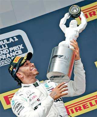 Anthoine Hubert F1 Stars Pay Tribute To F2 Driver Who Died