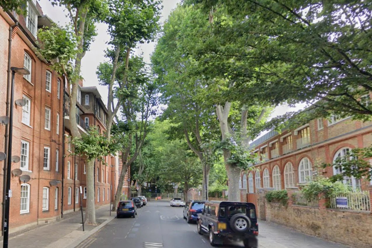 Possible Connection Between Two Crossbow Attacks in Shoreditch Sparks Search for Suspect