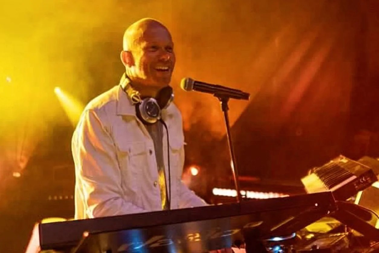 53-year-old Dario G star Paul Spencer passes away after fighting cancer