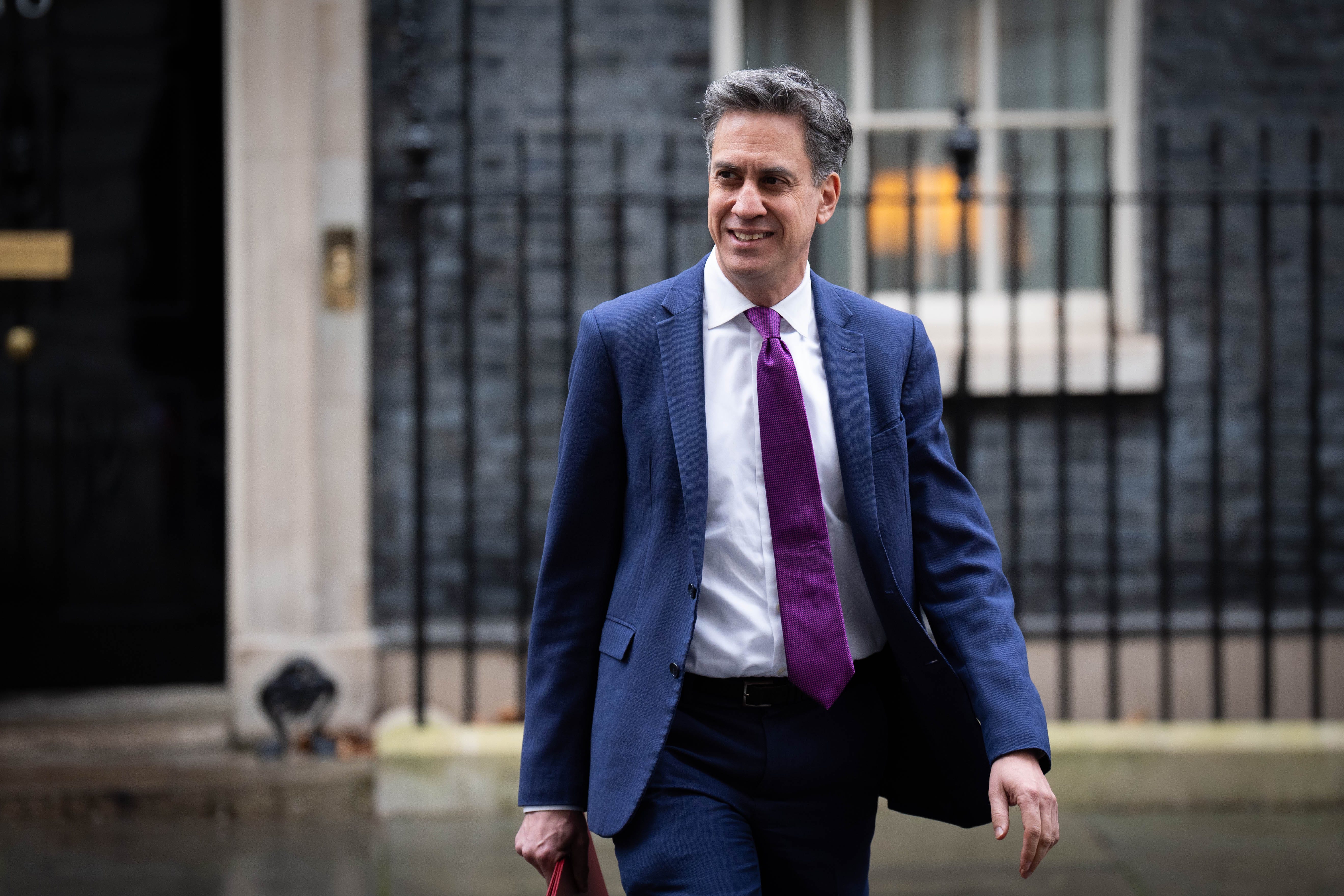 Ed Miliband only consulted fossil fuel giants ahead of controversial carbon capture and storage plan