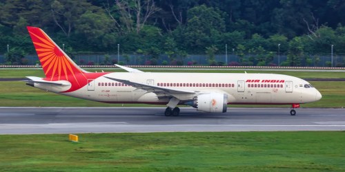 Pilots urge grounding of Boeing 787s in India after emergency power deploys mid-air