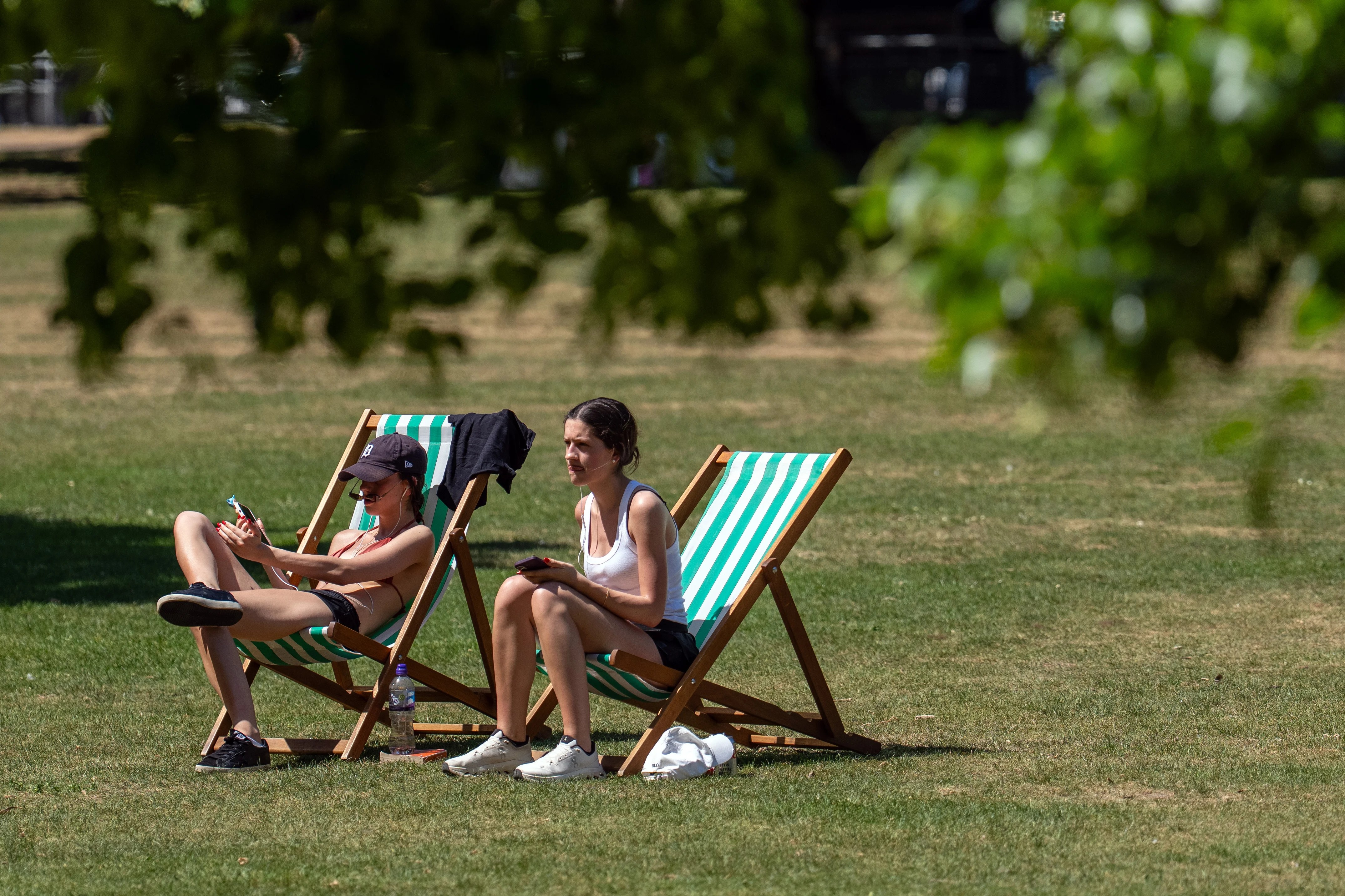 Doctors share how to repair skin damage after the UK heatwave