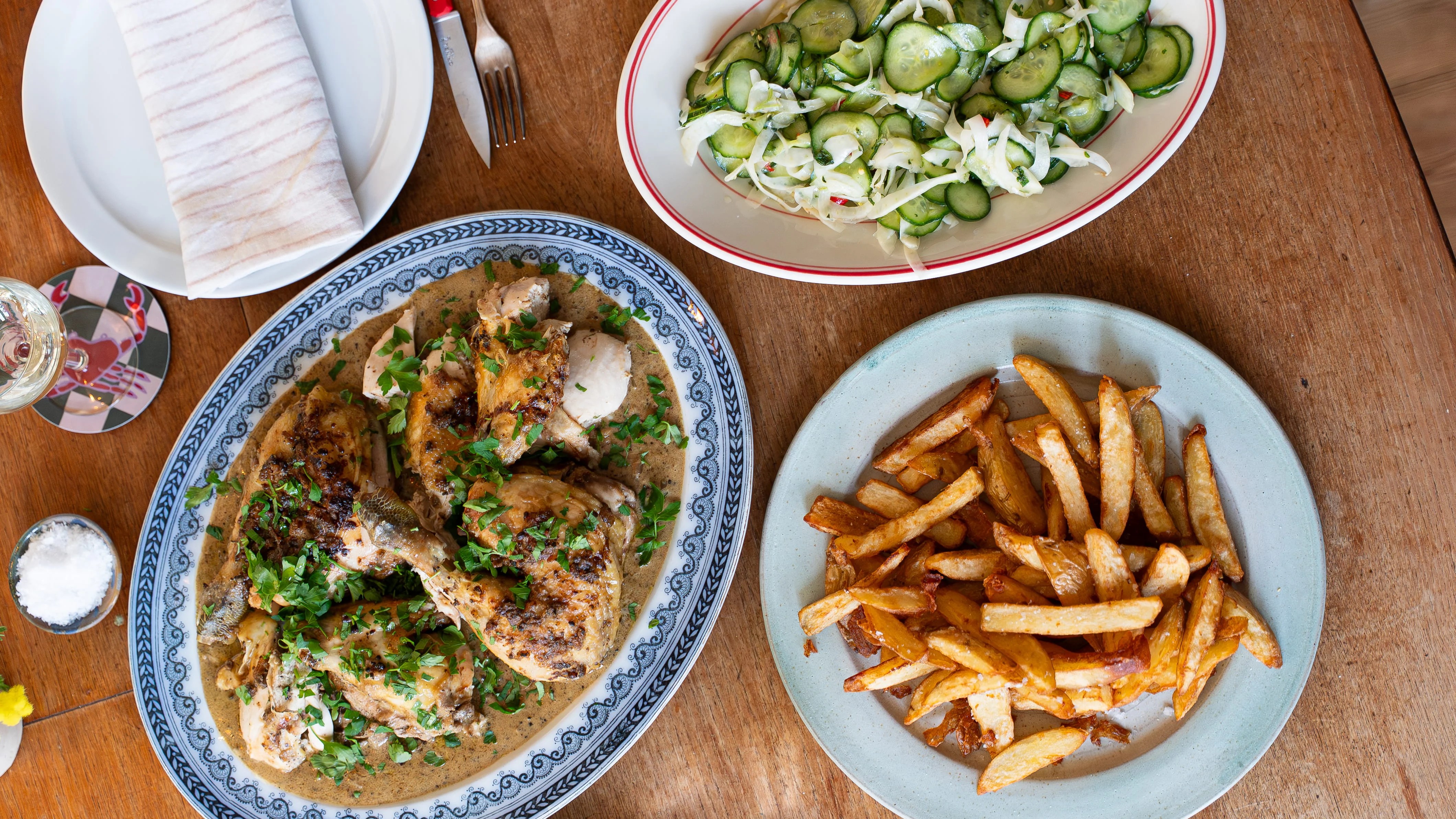 The Perfect Dinner Party Menu: Cocktails, Roast Chicken and Cake (2026)