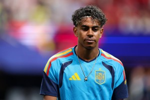 Spain vs Saudi Arabia LIVE: Lamine Yamal decision looms over World Cup clash 