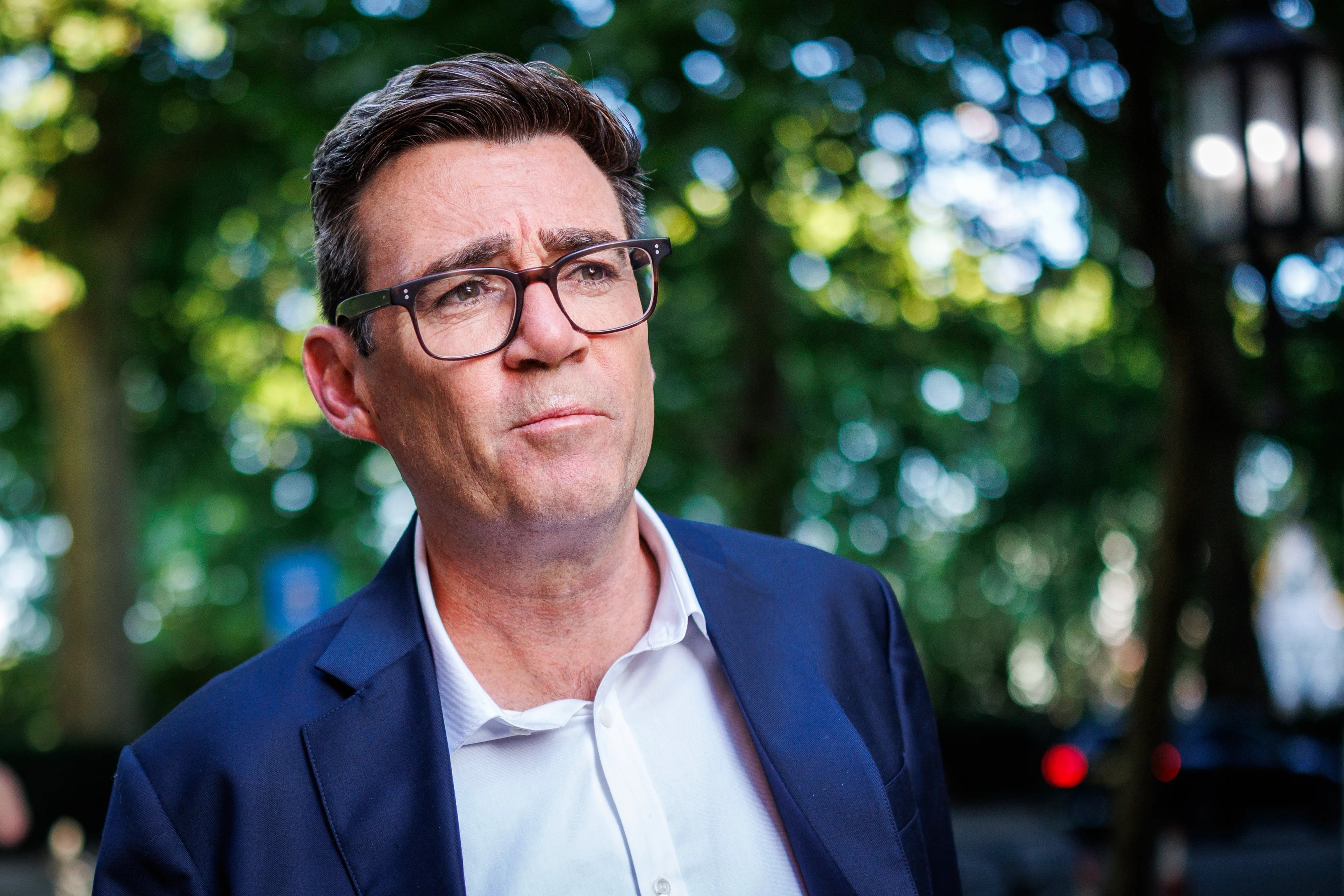 Andy Burnham's 'Amazon Tax': Saving UK High Streets & Pubs? | Business Rates Reform Explained (2026)