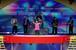 Events boss defends FIFA over extended World Cup half-time show