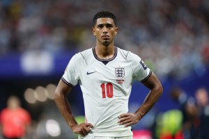 Jude Bellingham slaps Argentina star after England exit World Cup