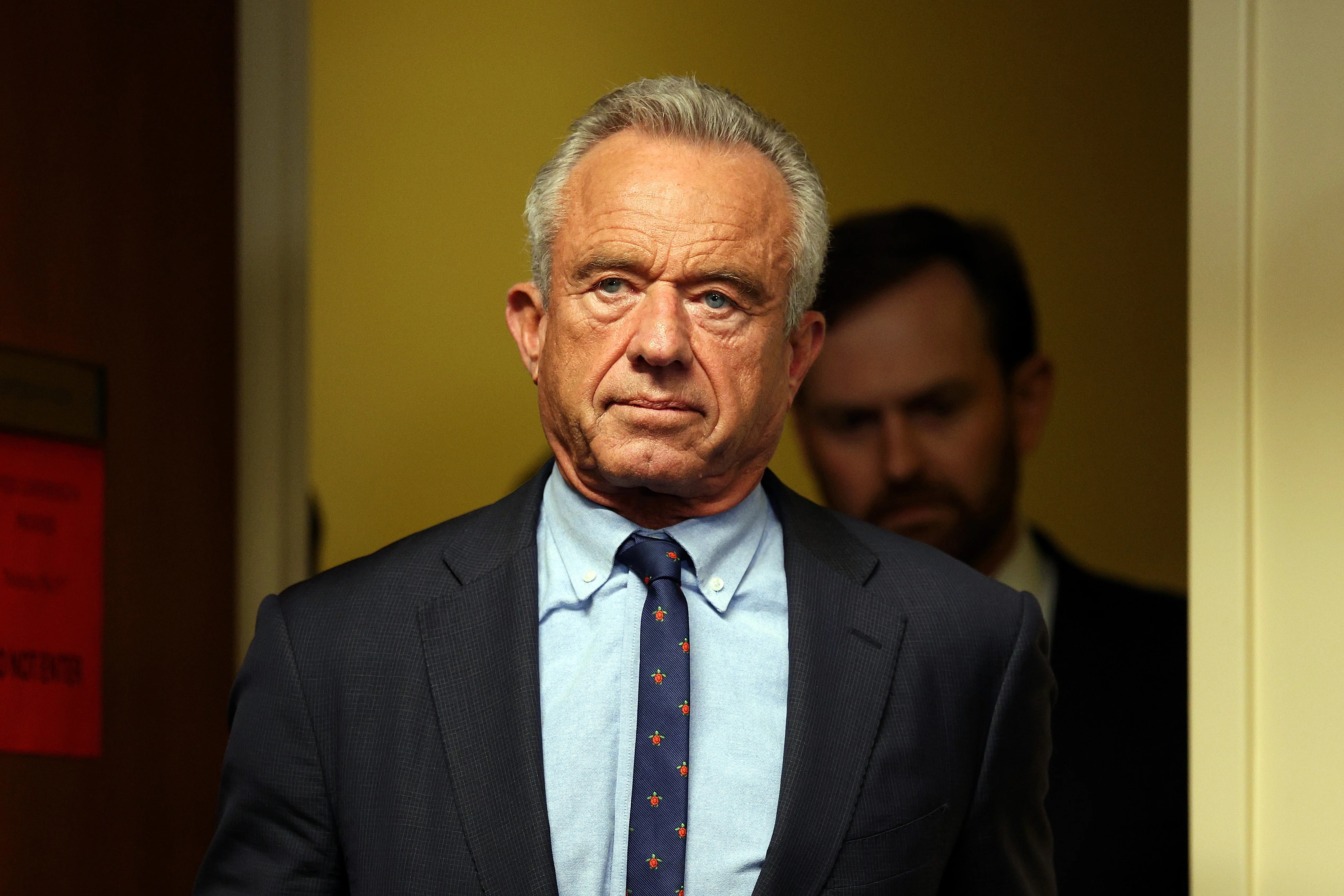 FDA Panel Backs BPC-157 Peptide: Joe Rogan & RFK Jr. Support Controversial Injections (2026)
