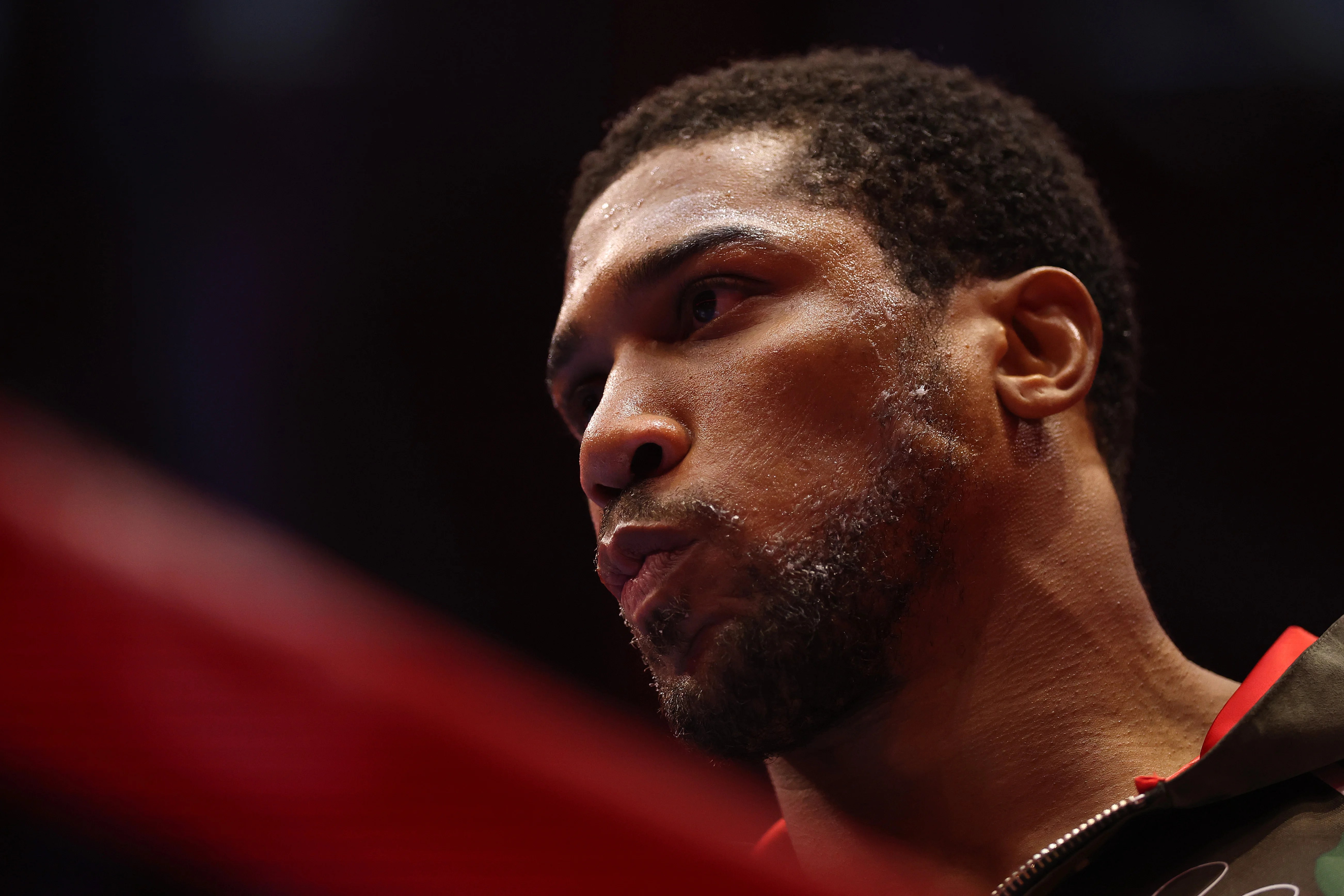 Anthony Joshua vs Tyson Fury: Contract Update and Location Drama (2026)