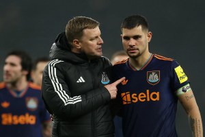 Eddie Howe unsure over Bruno Guimaraes future but shuts down Alexander Isak comparison