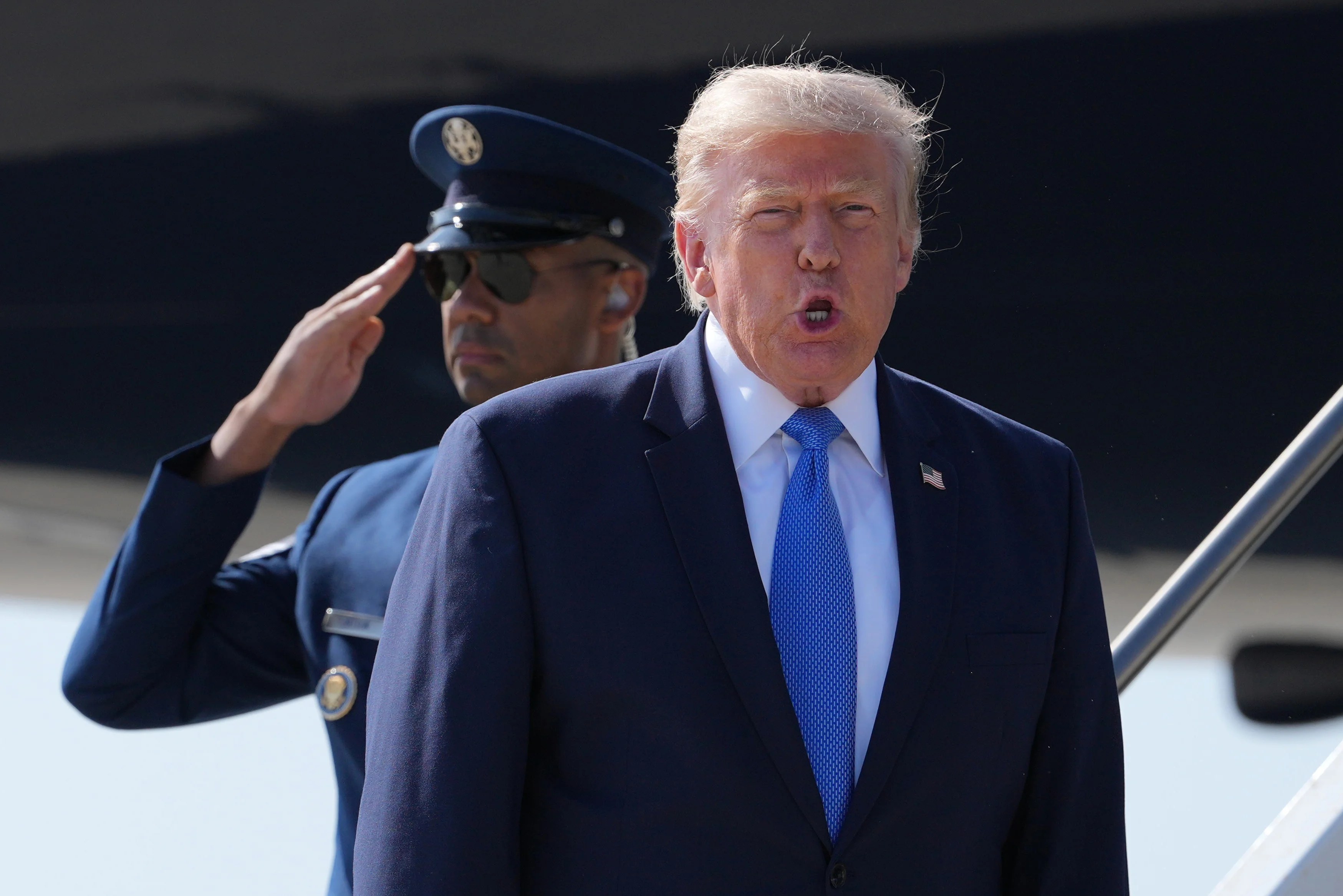 Trump's Ultimatum: Iran Faces Severe Consequences Unless Hormuz Reopens (2026)