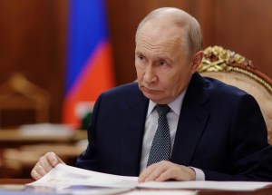 Ukraine-Russia war latest: Moscow warns UK ‘playing with fire’ over plans to help Kyiv produce missiles