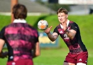 South Africa v New Zealand LIVE: Latest updates as Springboks bid to hit back against All Blacks in second Test
