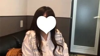[Completely new! ・First 50 people get 1000 yen off] Yuni, 18 years old, facial, . Smiling, black-haired, chubby girl is obedient to ever...