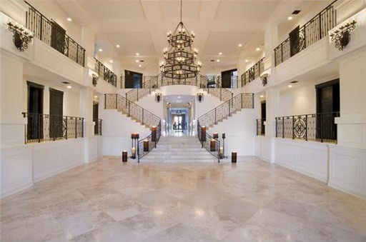 Hotel, events and restaurant in miami beach. Scott Storch's Former Miami Mansion Listed for $20 Million