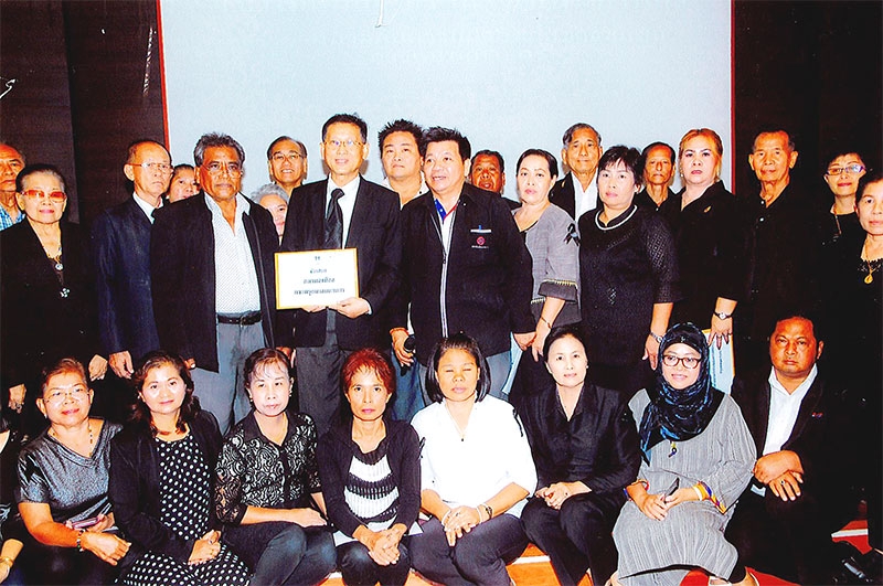 เสวนา : ณัชพล เกิดเกษม ประธานสภาพลเมือง ภาค กทม.เปิดเวทีเสวนาเรื่อง “ธรรมาภิบาลกับความปลอดภัยของชุมชน กทม.” โดยมี ภาส ภาสสัทธา สมาชิกสภากรุงเทพฯ มารับข้อเสนอ จัดโดย สภาพัฒนาการเมือง สมาคมปลอดภัยไว้ก่อน และสสส. ที่สถาบันบัณฑิตพัฒนบริหารศาสตร์(นิด้า)