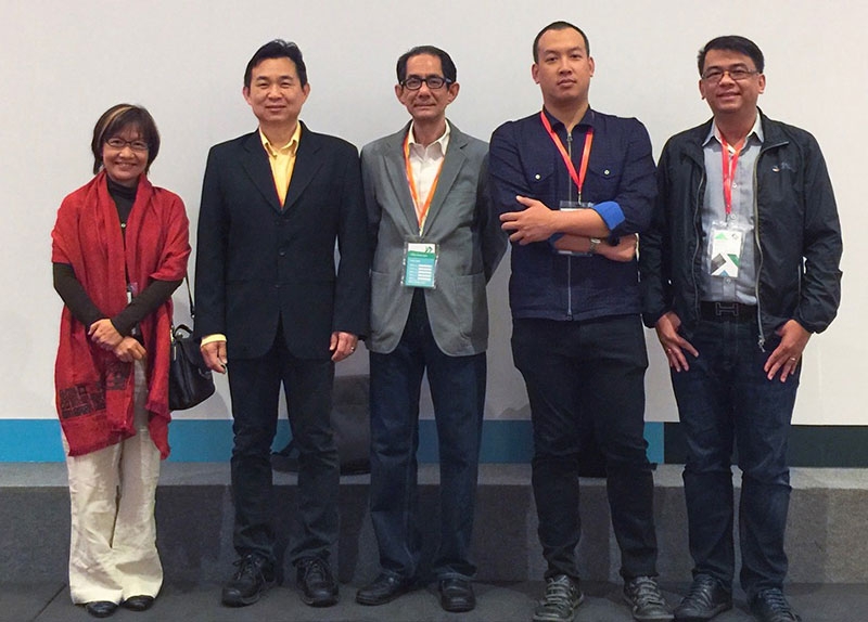 ประชุม ARCASIA : สมาคมสถาปนิกสยาม ในพระบรมราชูปถัมภ์ (ASA) นำโดย อัชชพล ดุสิตนานนท์ นายกสมาคมฯ พร้อมคณะผู้แทนสมาคมฯ อาทิ ดร.ธนะ จีระพิวัฒน์, ดร.อัจฉราวรรณ จุฑารัตน์, ดร.รัฐพงษ์ อังกสิทธิ์, ผศ.ดร.ธราวุฒิ บุญเหลือ เข้าร่วมประชุม ARCASIA Council Meeting ครั้งที่ 37 ในงาน Asian Congress of Architects 17 ที่ฮ่องกง ทั้งนี้สมาคมฯ ได้เสนอตัวเป็นเจ้าภาพ ในการจัดเสวนาจากภูมิปัญญาพื้นถิ่นสู่การพัฒนาเมืองที่ยั่งยืนในยุคอุตสาหกรรม 4.0 ซึ่งจะมีขึ้นในปี 2560