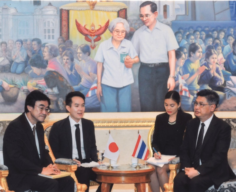 เตรียมเพื่อปี 2563 : ชาญเชาวน์ ไชยานุกิจ ปลัดกระทรวงยุติธรรม ต้อนรับ มร.ฮิโรมุ คุโรกาวะ ปลัดกระทรวงยุติธรรมญี่ปุ่น และคณะ ในโอกาสเข้าเยี่ยมคารวะหารือข้อราชการ และการเป็นเจ้าภาพจัดประชุมสหประชาชาติว่าด้วยการป้องกันอาชญากรรมและความยุติธรรมทางอาญา สมัยที่ 14 ที่ประเทศญี่ปุ่น