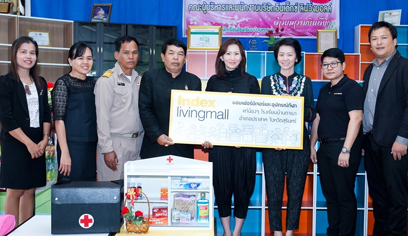 บริหารจัดการเป็นเลิศ รศ.ดร.อดิทธิ์ เชี่ยวสกุล จาก สถาบันบัณฑิตบริหารธุรกิจ ศศินทร์ แห่งจุฬาลงกรณ์มหาวิทยาลัย และ วิสิฐ ตันติสุนทร ประธานสมาคมการจัดการธุรกิจแห่งประเทศไทย แถลงข่าวโครงการ “Thailand Corporate Excellence Awards 2016” โดยมี ธรรมศักดิ์ จิตติมาพร และ ดร. ดอน ภาสะวณิช ร่วมงาน ที่ โรงแรมสยามเคมปินสกี้