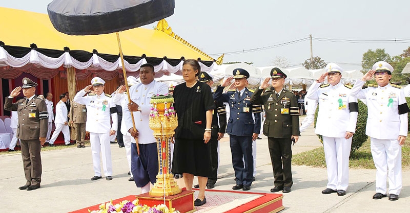 สมเด็จพระเทพรัตนราชสุดาฯ สยามบรมราชกุมารี เสด็จพระราชดำเนินไปทรงเปิดพระบรมราชานุสาวรีย์พ่อขุนรามคำแหงมหาราช ณ มหาวิทยาลัยรามคำแหง สาขาวิทยบริการเฉลิมพระเกียรติ จังหวัดเชียงราย เมื่อวันที่ 14 กุมภาพันธ์ 2560