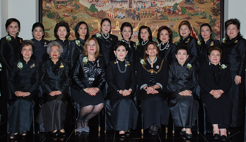 ประเพณีปี 2560     คุณหญิงณัฐิกา วัธนเวคิน อังอุบลกุล เป็นประธานในพิธีจุดเทียนประจำปี ของ สหพันธ์สมาคมสตรีนักธุรกิจและวิชาชีพแห่งประเทศไทย ในพระบรมราชินูปถัมภ์ โดยมี ดร.ยาสมิน ดาร์วิช) ,ม.ร.ว.วรรณาภรณ์ ศุขเนตร และ จรรย์สมร วัธนเวคิน ร่วมงาน ที่ โรงแรม เจ ดับบลิว แมริออท