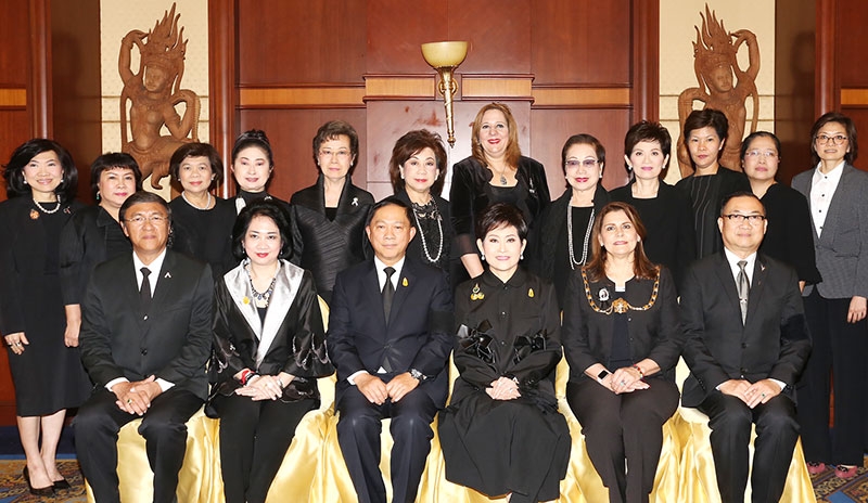 AWEN Thailand : พล.ต.อ.อดุลย์ แสงสิงแก้ว รมว.การพัฒนาสังคมและความมั่นคงของมนุษย์ และ คุณหญิงณัฐิกา วัธนเวคิน อังอุบลกุล ร่วมกันเปิดงานประชุมสมัชชาเครือข่ายผู้ประกอบการสตรีอาเซียน ประเทศไทย โดยมี เกษสุดา ไรวา และ พนิดา เทพกาญจนา ร่วมประชุม ที่โรงแรมปรินซ์ พาเลซ