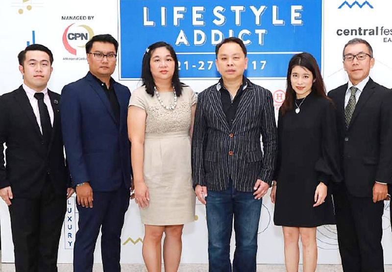 แบรนด์หรู : ดร.ณัฐกิตติ์ ตั้งพูลสินธนา ผช.กก.ผจก.ใหญ่ ฝ่ายการตลาด บมจ.เซ็นทรัลพัฒนา และ ธีราพร จิตนาวา ผจก.ทั่วไป ศูนย์การค้าเซ็นทรัลเฟสติวัล อีสต์วิลล์ เปิดงาน “LIFESTYLE ADDICT” จัดแสดงสินค้า ทั้ง โครงการบ้าน คอนโดมิเนียม, รถยนต์หรู และเครื่องดนตรี ถึง 27 ก.พ.นี้ ที่ เซ็นทรัล อีสต์วิลล์