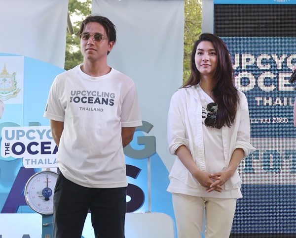 อเล็กซ์เรนเดล, มิว-นิษฐา จิระยั่งยืน