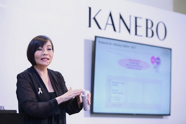 ศรีจันทร์ นิลกำแหง แนะนำผลิตภัณฑ์ใหม่