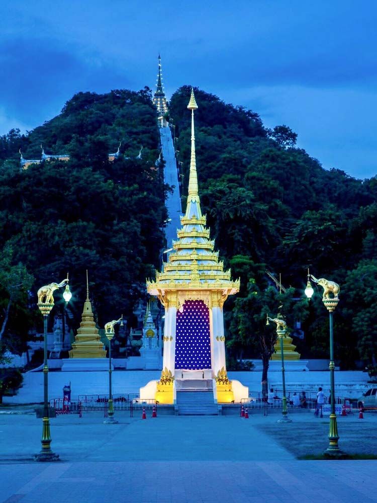 พระเมรุจำลองในต่างจังหวัด