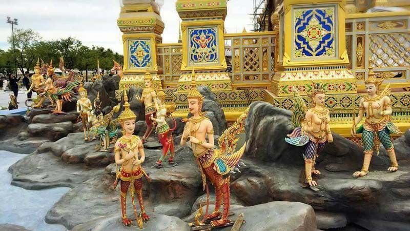 สระอโนดาตรอบพระเมรุมาศ