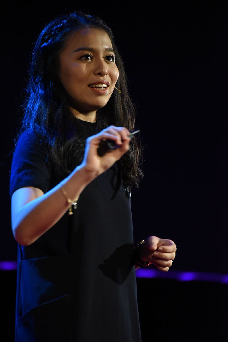 มีนา อิงค์ธเนศ