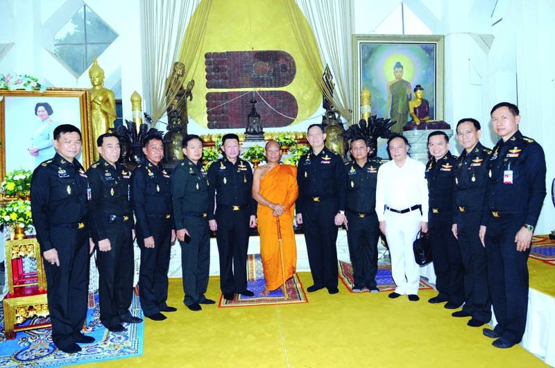 พล.ท.ยุทธ พรหมพงษ์, พล.ท.สราวุธ รัชตนาวิน,พล.ต.สุพจน์  บูรณจารี, พล.ท.นิรันดร์  สมุทรสาคร, พล.อ. เทพ
พงศ์ ทิพยจันทร์, พระธรรมปาโมกข์, พล.อ.วิสุทธิ์ นาเงิน, พล.อ.พรรณนพ ศักดิ์วงศ์, พล.ต.ธัชวิญ ธงพุทธามนต์, พล.ท. เถลิงศักดิ์  พูลสุวรรณ, พล.ท.ทวี พฤกษาไพรบูลย์ และ พล.ท.ศิรศักดิ์  ยุทธประเวศน์
