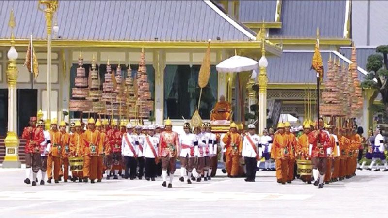 ริ้วขบวนสมเด็จพระวันรัตนำพระบรมโกศ