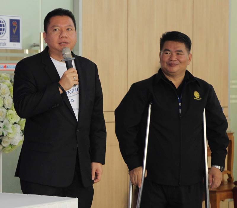 พิเชษฐ สิทธิอำนวย กล่าวทักทายนักเรียน โรงเรียนพระดาบส