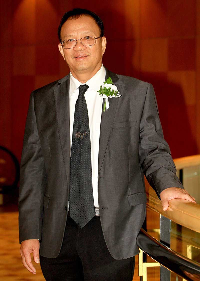 ดร.นพดล ปิยะตระภูมิ