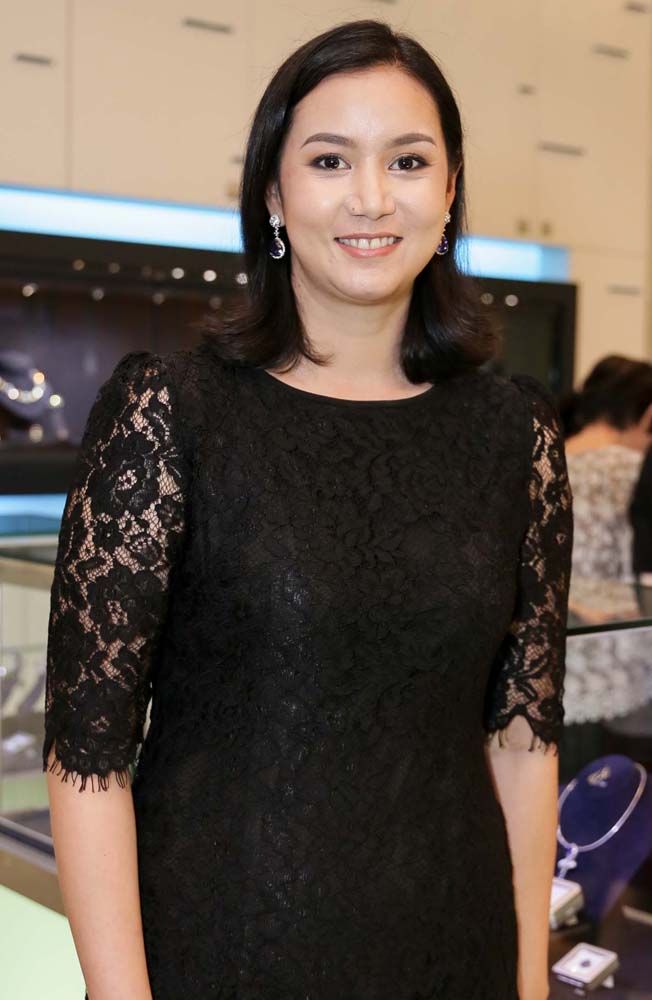 สุวัฒนา อนิรุทธเทวา