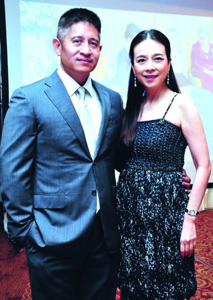 พ.ต.อ. ดร.ณรัชต์ เศวตนันทน์ กับ นวลพรรณ ล่ำซำ