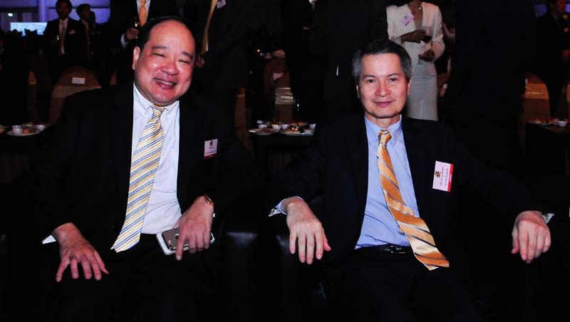 (ขวา) จรัมพร โชติกเสถียร ร่วมงานฉลอง 60 ปี